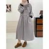Vestido Largo de Manga Larga con Flores Tridimensionales Estilo Francés Colección Primavera 2026 Estilo Mori Girl Cuello Redondo Adelgazante Elegante para Mujer