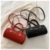 Nova Bolsa Cilíndrica Elegante e da Moda para Mulheres, Fashion e de Luxo, Bolsa Redonda Pequena Portátil Estilosa, Bolsa de Ombro, Bolsa com Letras Hot Stamping