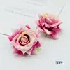 Flor de Rosa Pequeña de Terciopelo con un Aspecto Realista de Alta Gama, Ramillete de Rosa de Terciopelo Realista, Accesorio para el Cabello, Enredadera de Flores para Arreglos Florales de Exterior y Paisajismo