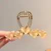 Elegante pinza de garra floral para peinado semi-recogido, nuevo modelo 2026 para mujer, pinza de tiburón de tamaño mediano para la parte trasera de la cabeza, accesorio para el cabello