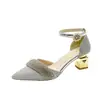 Sandalias de Tacón Cuadrado con Punta para Mujer, Nuevo Diseño de Nicho Verano 2026, Tacón Grueso Punta Fina, Zapatos Huecos Románticos Llamativos