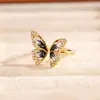 Nuevo Llegada Anillo Negro de Mariposa para Mujer Lujo Ligero Exquisito Gama Alta Diseño de Nicho Anillo Abierto Ajustable para Mujeres