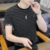 Nueva Camiseta de Rayas para Hombre Verano Manga Corta Moderna Seda de Hielo Media Manga Marca de Moda Talla Grande Hombre Camiseta Fina