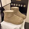 Botas de invierno de piel suave engrosada 2026, botas de nieve cálidas para mujer, forradas de felpa, suela gruesa, nuevo estilo para el noreste de China