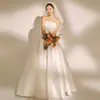 Vestido de Novia Ligero Estilo Coreano Modelo Nuevo 2026, Sesión de Fotos de Viaje para Novia de Gama Alta, Vestido de Novia Strapless Sencillo y Elegante para que la Novia lo Use al Salir de Casa