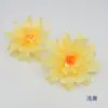 Venta al por mayor del fabricante Cabeza de Crisantemo Llama Simulada Cabeza de Crisantemo de Aguja de Pino Garra de Cangrejo Decoración de Flores Artificiales Accesorios para Cabello con Flor Artificial para DIY