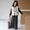 Conjunto de Chaleco Acolchado Súper Lindo para Niñas Otoño/Invierno 2026 Nuevo Estilo Sudadera para Niñas Medianas y Grandes Pantalones de Pierna Ancha Conjunto de Tres Piezas