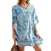 Vestido playero de vacaciones en la costa con estampado de posicionamiento europeo y americano para mujer, cuello redondo, manga corta, azul y blanco, porcelana, azul neblina, suéter exterior tipo chal