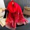 Bufanda de Seda Bordada de Otoño e Invierno para Mujer Estilo Coreano Versátil Bufanda Cálida de Seda Bordada de Alta Gama Lujo Ligero Bufanda de Comercio Exterior