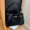 Bolsa de Hombro y Axila de Gran Capacidad de Gama Alta para Viajes Transfronterizos 2025 Bolso Tote Retro Mate para Mujer