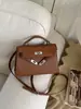 Bolsas da Moda de Alta Qualidade para Comércio Exterior, Bolsas de Ombro e de Mão Versáteis Estilo Coreano, Bolsas Quadradas Pequenas Premium com Design de Nicho