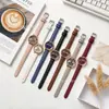 2026 Nuevo Reloj para Mujer Nicho Alta Gama Moda Correa de Cuero Reloj de Cuarzo Esfera Simple para Mujer Reloj de Pulsera Casual Venta al por Mayor