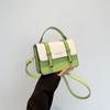 Bolso de mano de color contrastante, primavera 2024, nuevo, combinable con todo, bandolera de hombro, elegante, pequeño, cuadrado, estilo coreano, bolso de mujer a la moda.