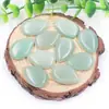 Venta caliente transfronteriza adornos colgantes de piedra natural ópalo gota de agua plana accesorios de joyería no porosos DIY colocación creativa