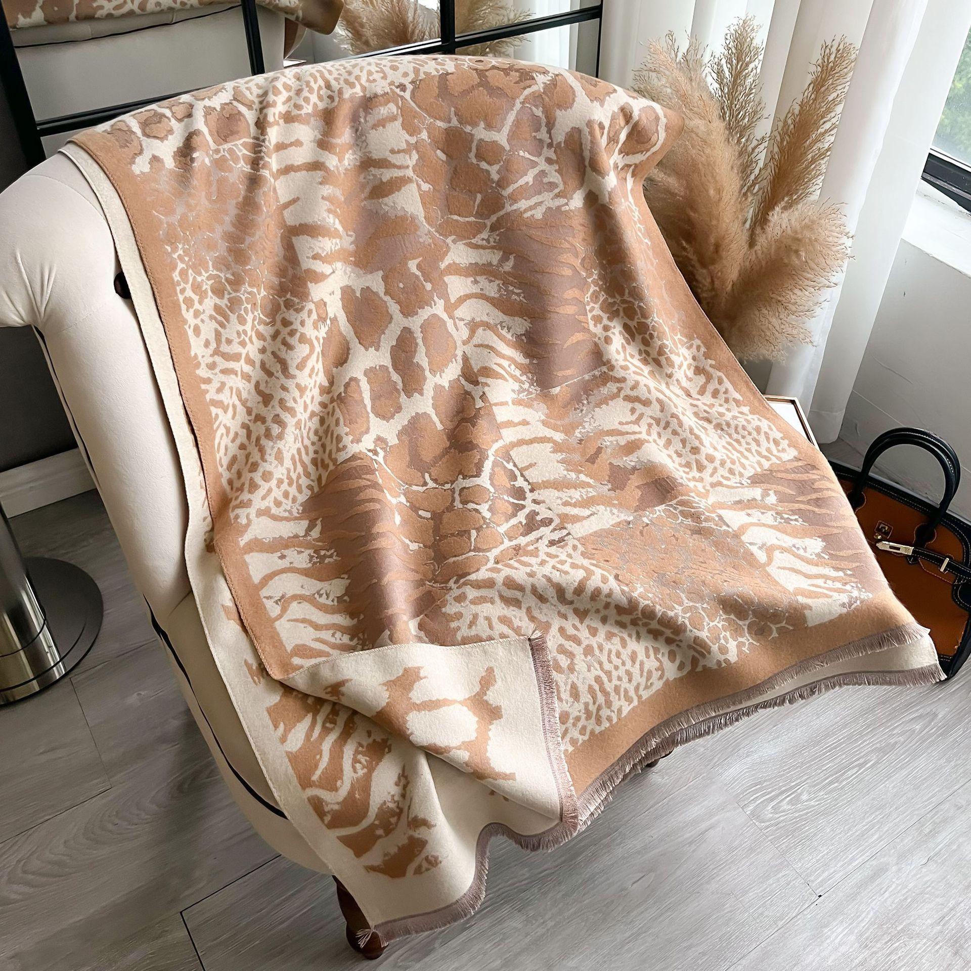 W2157 (10).jpg