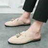 Zapatillas de Verano Baotou Medias Zapatos Pequeños de Cuero Transpirables para Hombre Borla de Moda Slip-on Zapatos Perezosos Estilista de Cabello Sandalias Estilo Coreano