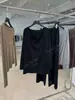DestaqueYuran 26 Nova Coleção de Início de Outono: Lenço de Seda Cortado na Diagonal, Conjunto de Malha Romana Tencel com Amônia Líquida