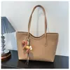Bolso grande cruzado para axila para mujer, modelo nuevo 2026, bolso tote simple y elegante, bolso de mano y bolso de hombro de gran capacidad