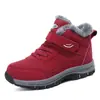 Sapatos de inverno masculinos de algodão transfronteiriços, forrados com fleece e espessados, com sola macia, design antiderrapante e ajuste confortável, adequados para uso por idosos