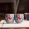 Xícara Mestra Estilo Chinês Cinza-Grama com Padrão de Jade Dourado e Desenhos Florais Azuis e Brancos, Xícara de Chá Única e Exquisita para Degustação de Chá Kung Fu