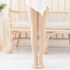 Primavera y Otoño Nuevo calcetines blancos anti-pilling para niñas calcetines de baile medias escolares extra versátiles venta al por mayor de fábrica