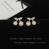 Aretes de Moda Perla Cereza Dorada Aretes Temperamento para Mujer Combinan con Todo Sentido de Alta Gama Estilo Ins Diseño Exquisito Aretes