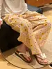 Calça de algodão tramado floral vintage multicolorida de perna larga para mulheres, solta e respirável, adequada para usar em casa e como calça de dormir