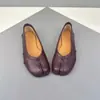 Zapatos de Piel de Oveja Súper Suave con Pliegues y Dedos Separados para Mujer 2026 Nuevos Zapatos Planos de Ballet de Pie de Cerdo, Boca Baja, Suela Plana, Zapatos Pequeños de Cuero