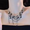 Collar de cadena con borlas de perlas y mariposa, moderno y elegante, con diseño de nicho para mujer, dulce, moderno y atractivo, con cadena de clavícula y personalidad exagerada.