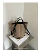 Bolsa de mão de design de moda transfronteiriça, bolsa tipo balde, bolsa feminina, nova, retrô, grande capacidade, para o dia a dia, de ombro, transversal