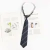 Accesorios para Camisa de Golpe Libre de Personas Estilo Japonés Corbata Azul Estilo Académico jk Patrón Perezoso Vestido Académico Lazo de Corbata Mano de Mujer dk
