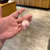 Chaveiro de acrílico transparente com areia movediça de desenho animado, pingente de bolsa, pequeno presente para crianças, decoração de carro