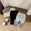 Camiseta Base Forrada com Fleece para Meninas Inverno Novo Estilo Coreano Bebê Tendência Costurada Fleece Espessada Roupa Externa Calças Versáteis