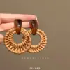 Pendientes Redondos de Resina y Ratán Estilo Festivo Aguja Plateada Pendientes de Lujo Ligero de Gama Alta Pendientes de Temperamento de Moda de Nicho Venta al por Mayor