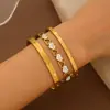 Estilo Old Money Elegante Simples Luxuoso Coração de Pêssego Zircônia Pulseira para Meninas Aço Titânio de Alta Qualidade Venda Quente Europeia e Americana