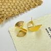 Lugong Nuevos Aretes Metálicos con Forma de Abanico de Aleación para Mujer Nicho Diseño Torcido Aretes Vintage Europeos y Americanos Joyería para la Oreja
