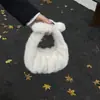 Bolsa de pelúcia fofa, nova bolsa tote plissada em formato de nuvem, 2026, elegante e casual