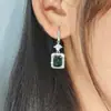 Pendientes de Tesoro Color Esmeralda Europeos y Americanos Pendientes Vintage Pendientes Joyería Temperamento Versátil Gancho de Oreja de Gama Alta Femenino e2332