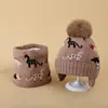 Conjunto de Gorro y Bufanda Tejidos Jacquard de Dinosaurio para Niños de Invierno con Forro de Felpa, Cálido Gorro de Punto de Dibujos Animados para Niños que Protege las Orejas para Venta Transfronteriza