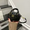 Estilo Novo de Inverno 2025 Casual Personalizado Bolsa Almofada Tendência da Moda Simples Feminina Textura Bolsa de Ombro Único Transversal