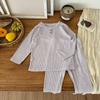 Conjunto Casual de Ropa de Casa para Bebé Otoño 2026 Conjunto de Dos Piezas de Ropa de Casa con Canalé Sencillo Pijama de Manga Larga para Bebé Capa Base