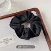 Otoño e invierno Ancora rojo flocado amor grueso anillo de pelo de intestino grueso moda temperamento cuerda para el pelo de alta calidad anillo para cola de caballo negro gris