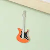 Acessórios Criativos Novos Tendência Joias Pingente de Guitarra Elétrica Artificial Colorido Gotejamento de Óleo Pingente para Chaveiro DIY Bolsa