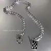 Colar cruzado de garota popular feminino 2023 novo trabalho pesado com incrustação de diamante estilo gótico europeu e americano y2g design de nicho corrente para clavícula