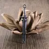 Llavero Espada Oscura de Latón Negro Puro Modelo de Arma Mini Colgante Colgante Adornos de Mano Creativos Interesantes Venta al por Mayor