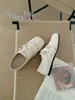 Mocasines Cuadrados Planos Retro Tallados para Mujer, Zapatos Estilo Británico Nuevos 2026, Negros