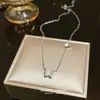Collar de Acero de Titanio para Mujer, Collar de Mariposa que no se decolora, Cadena Versátil de Lujo Ligero para Clavícula, Colgante Elegante, Accesorio de Alta Gama de Moda