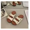 Sandalias de Moda con Suela Gruesa para Mujer para Usar en Verano, Nuevo Estilo 2026, Chanclas de Playa de Gama Alta para Mujer