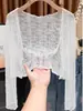 Cardigan curto de crochê rendado tridimensional para mulheres, xale de manga longa vazado de verão combinado com um vestido regata, peça externa leve