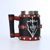 Caneca de Cerveja Metálica Dragão Heráldico Criativo Retro Transfronteiriça com Revestimento de Aço Inoxidável e Rebites Decorativos de Madeira Sintética